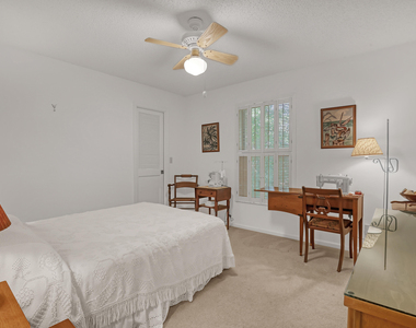 5548 Shirley Drive - Photo Thumbnail 18