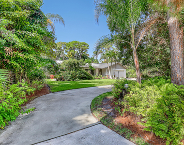 5548 Shirley Drive - Photo Thumbnail 1