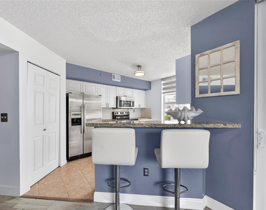 520 Se 5th Avenue - Photo Thumbnail 8