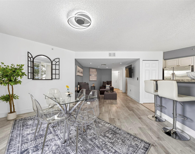 520 Se 5th Avenue - Photo Thumbnail 2