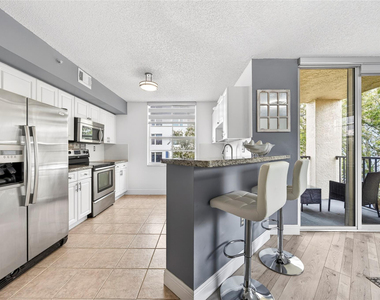 520 Se 5th Avenue - Photo Thumbnail 6