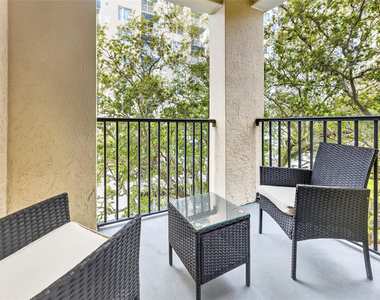 520 Se 5th Avenue - Photo Thumbnail 19