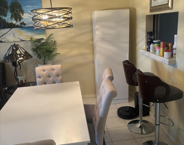 6670 Royal Palm Boulevard - Photo Thumbnail 10