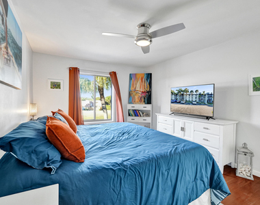 1008 Green Pine Boulevard - Photo Thumbnail 10