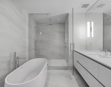 305 Briny Avenue - Photo Thumbnail 17