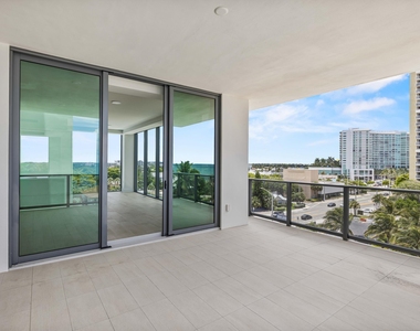 305 Briny Avenue - Photo Thumbnail 3