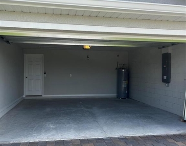 4021 35th Street Sw - Photo Thumbnail 13