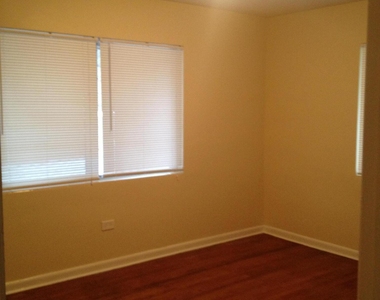 817 S B Street - Photo Thumbnail 9