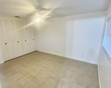 2521 Emory Drive W - Photo Thumbnail 1