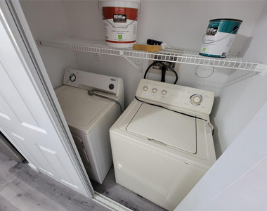 3465 Nw 44th Street - Photo Thumbnail 3