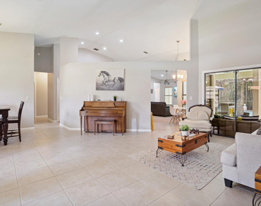 13823 Callington Drive - Photo Thumbnail 4