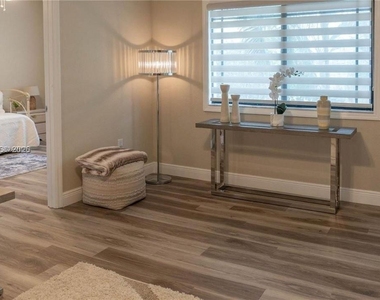 2916 Tuscany Court - Photo Thumbnail 24