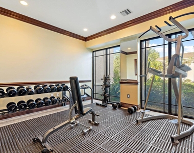 2916 Tuscany Court - Photo Thumbnail 48