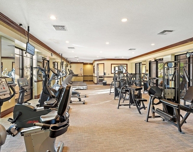 2916 Tuscany Court - Photo Thumbnail 46