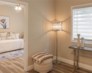 2916 Tuscany Court - Photo Thumbnail 23