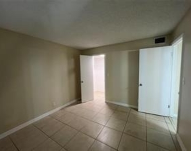 8040 Hampton Boulevard - Photo Thumbnail 11