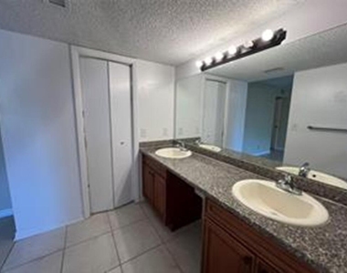8040 Hampton Boulevard - Photo Thumbnail 42