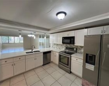 8040 Hampton Boulevard - Photo Thumbnail 2
