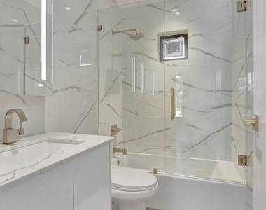 1361 Se 4th Street - Photo Thumbnail 12