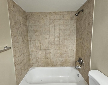 1720 N Congress Avenue - Photo Thumbnail 8