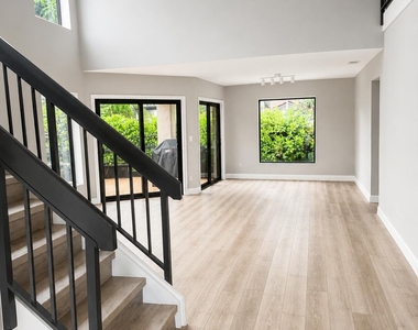1759 Harborside Circle - Photo Thumbnail 3