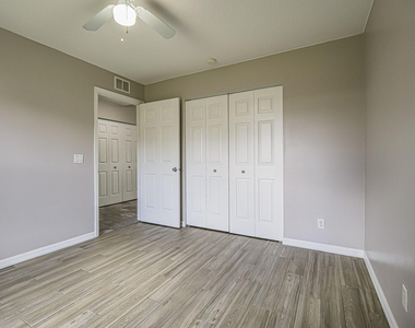 1456 25th Court Sw - Photo Thumbnail 12
