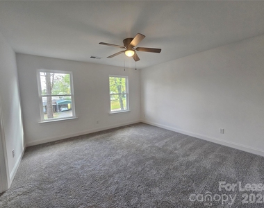 203 Benfield Road - Photo Thumbnail 12