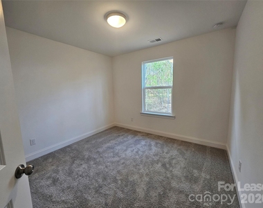203 Benfield Road - Photo Thumbnail 14