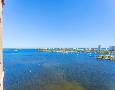 2640 Lake Shore Drive - Photo Thumbnail 28