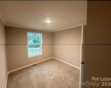 87 Gravel Hill Court - Photo Thumbnail 7