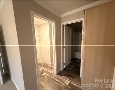 87 Gravel Hill Court - Photo Thumbnail 14