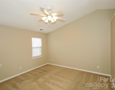 12850 Slade Castle Court - Photo Thumbnail 9