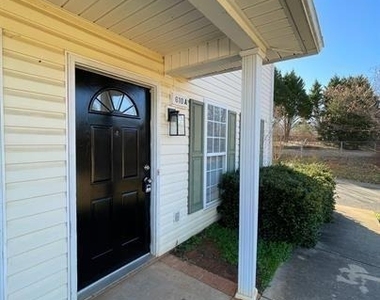 610 Piper Court - Photo Thumbnail 5