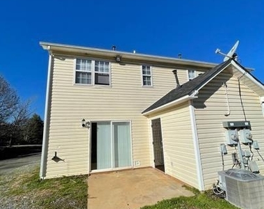 610 Piper Court - Photo Thumbnail 1