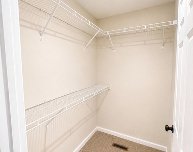 120 Barefoot Ridge Drive - Photo Thumbnail 7