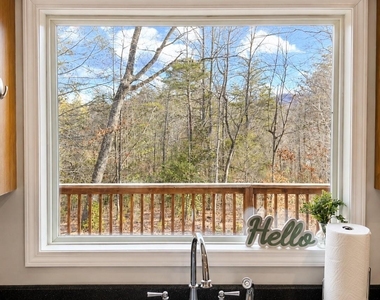 120 Barefoot Ridge Drive - Photo Thumbnail 5