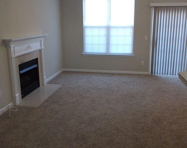 8488 Chaceview Court - Photo Thumbnail 4