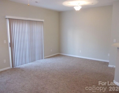 8488 Chaceview Court - Photo Thumbnail 5