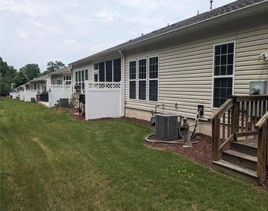 9015 Smokey Hill Lane - Photo Thumbnail 13