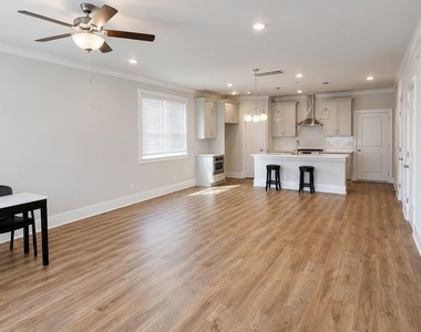 4638 Dogwood Place - Photo Thumbnail 1