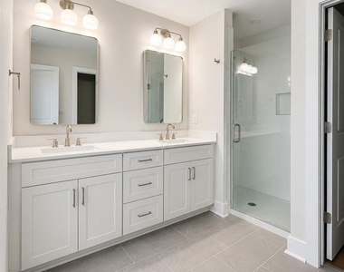 4634 Dogwood Place - Photo Thumbnail 9