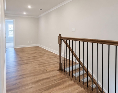 4634 Dogwood Place - Photo Thumbnail 12