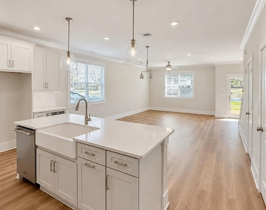 4630 Dogwood Place - Photo Thumbnail 3