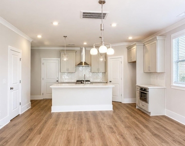 4630 Dogwood Place - Photo Thumbnail 5