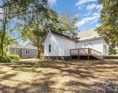 1205 S Lafayette Street - Photo Thumbnail 15