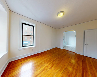  East 38th Street - Photo Thumbnail 1