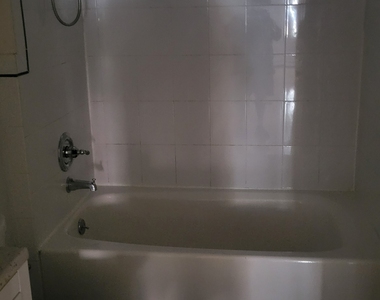 7902 15th Avenue - Photo Thumbnail 7