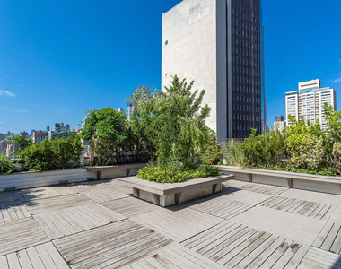 East 38th Street - Photo Thumbnail 8