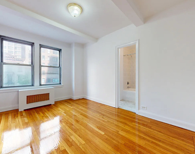 East 38th Street - Photo Thumbnail 5