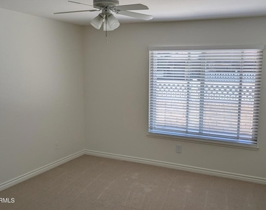 34010 Village 34 - Photo Thumbnail 18
